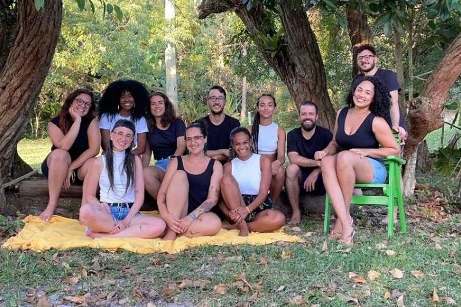 Empresa implanta semana de 4 dias de trabalho sem redução de salário